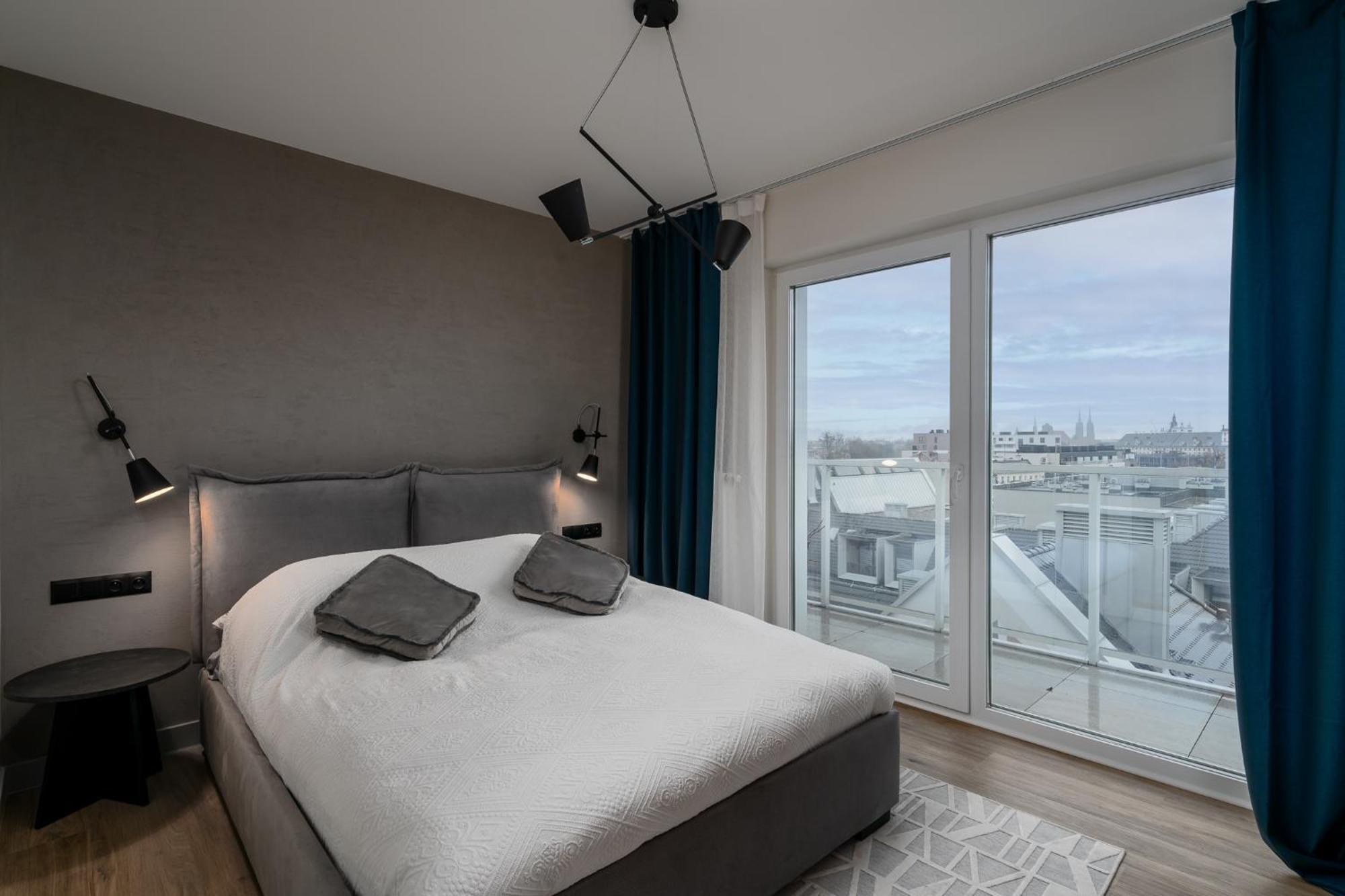 Nice View Apartment, Free Underground Parking, City Square 6 Min 弗罗茨瓦夫 外观 照片