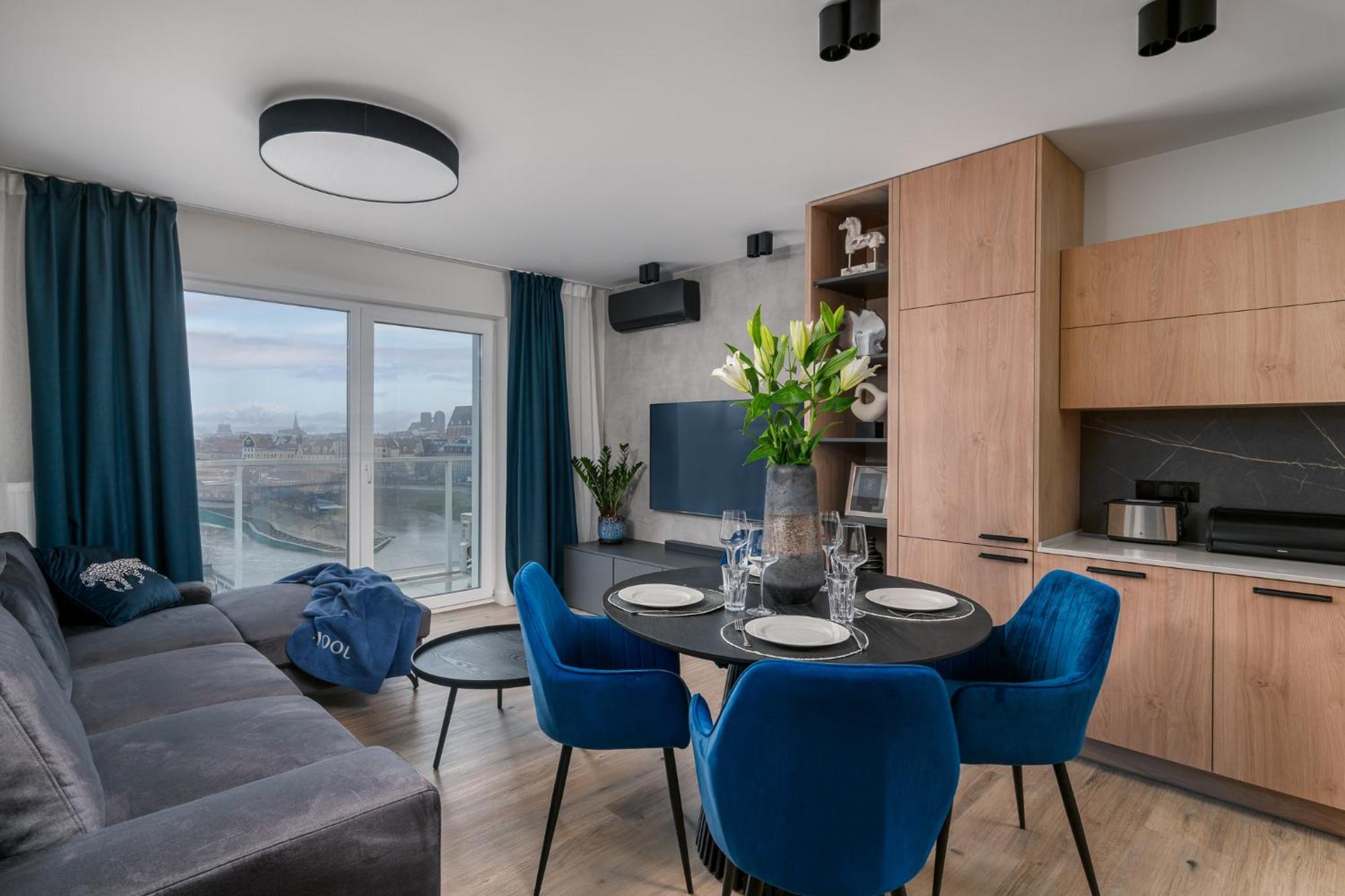 Nice View Apartment, Free Underground Parking, City Square 6 Min 弗罗茨瓦夫 外观 照片